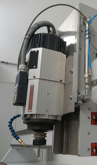 Пневматический шпиндель HSD pneumatic ISO-30 для работы с автосменщиком инструмента 4600 Вт, 1